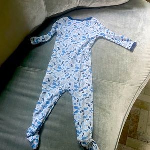 Vineyard Vines Whale Footed Onesie